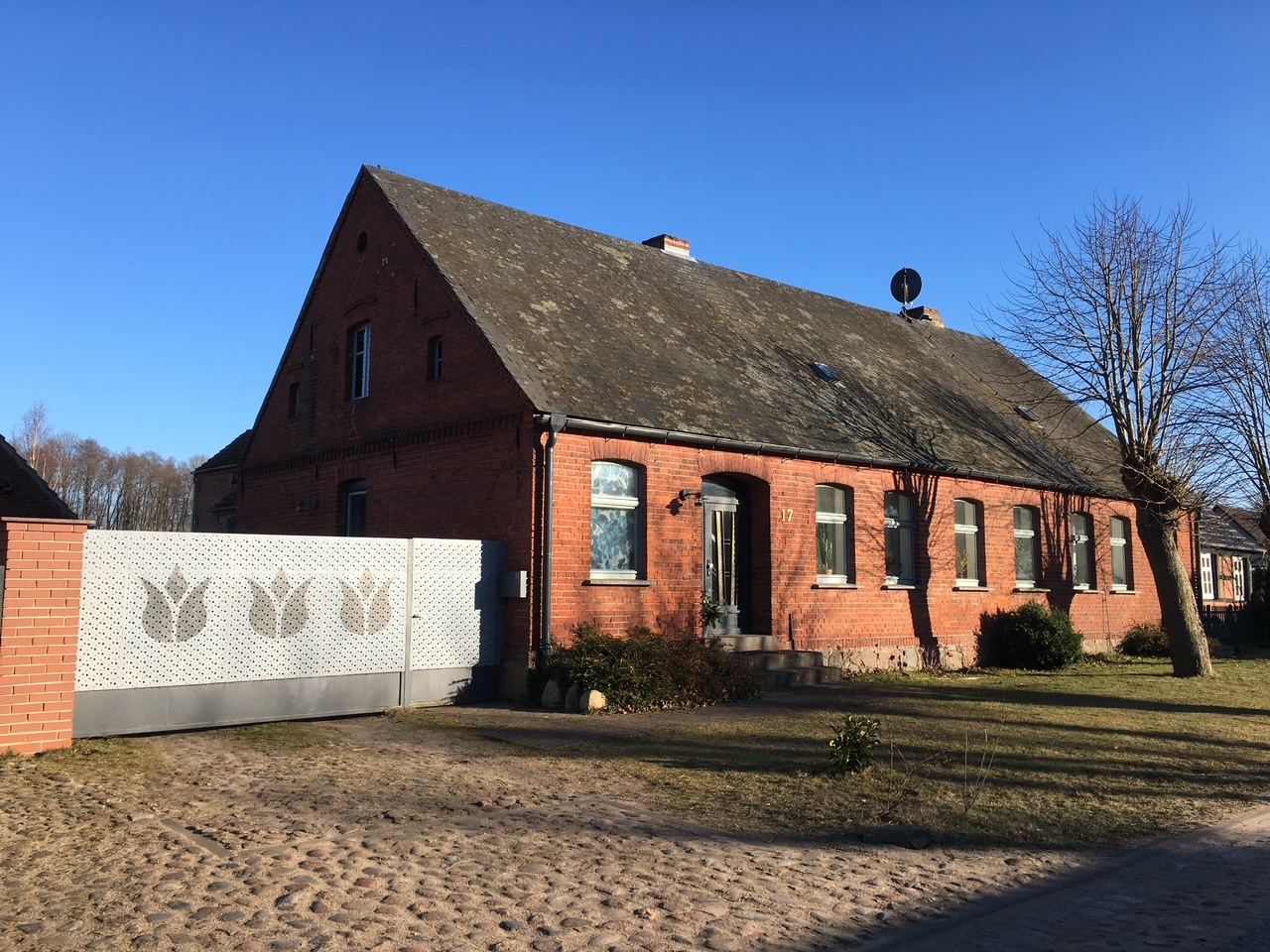 Charmantes Bauernhaus mit Gästehaus und Scheune: Idyllisches Wohnen zwischen Berlin und Hamburg in der Prignitz