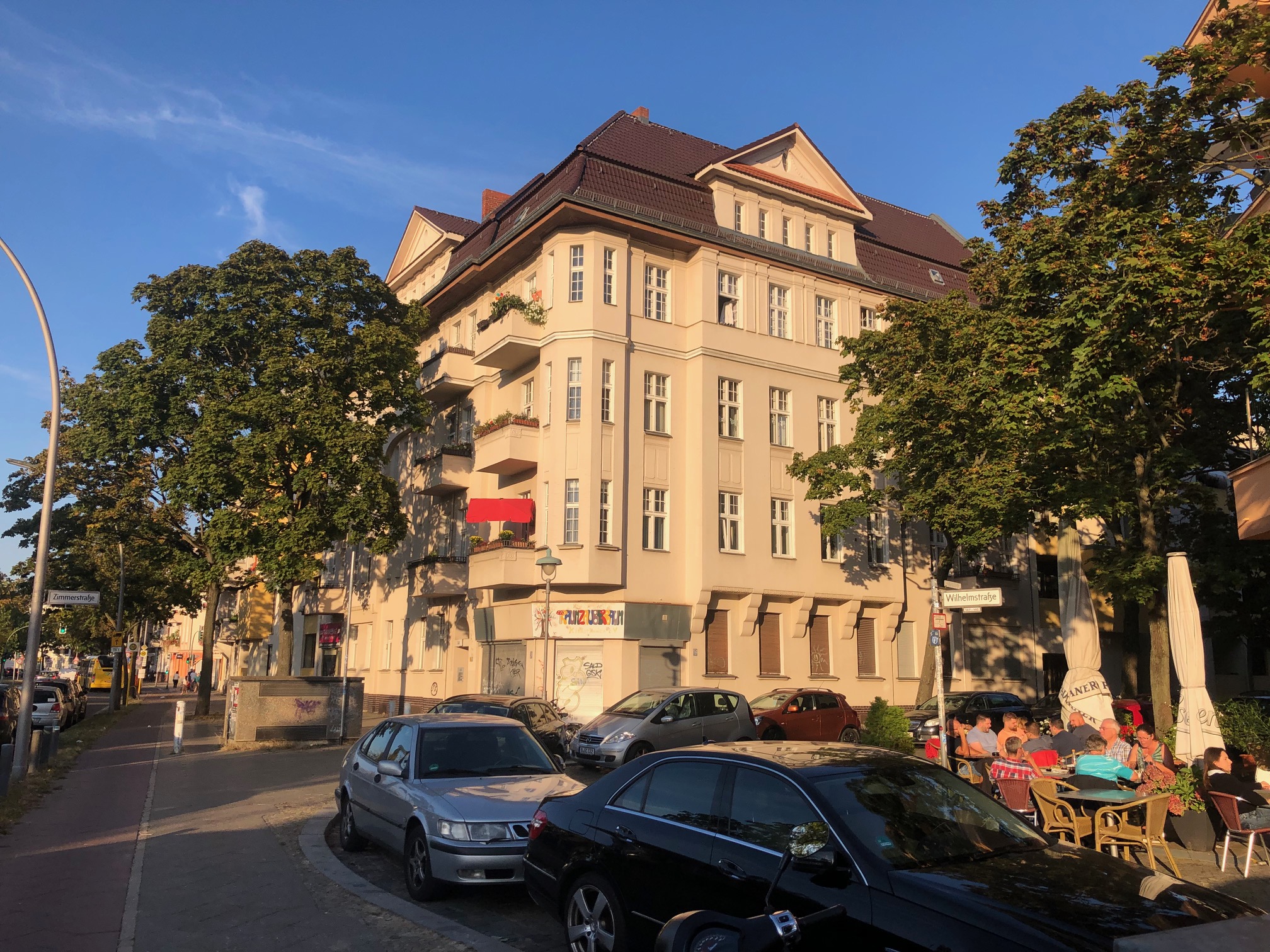 Investitionschance in Berlin-Spandau: 16 Einheiten mit genehmigter Ausbaureserve im Dachgeschoss