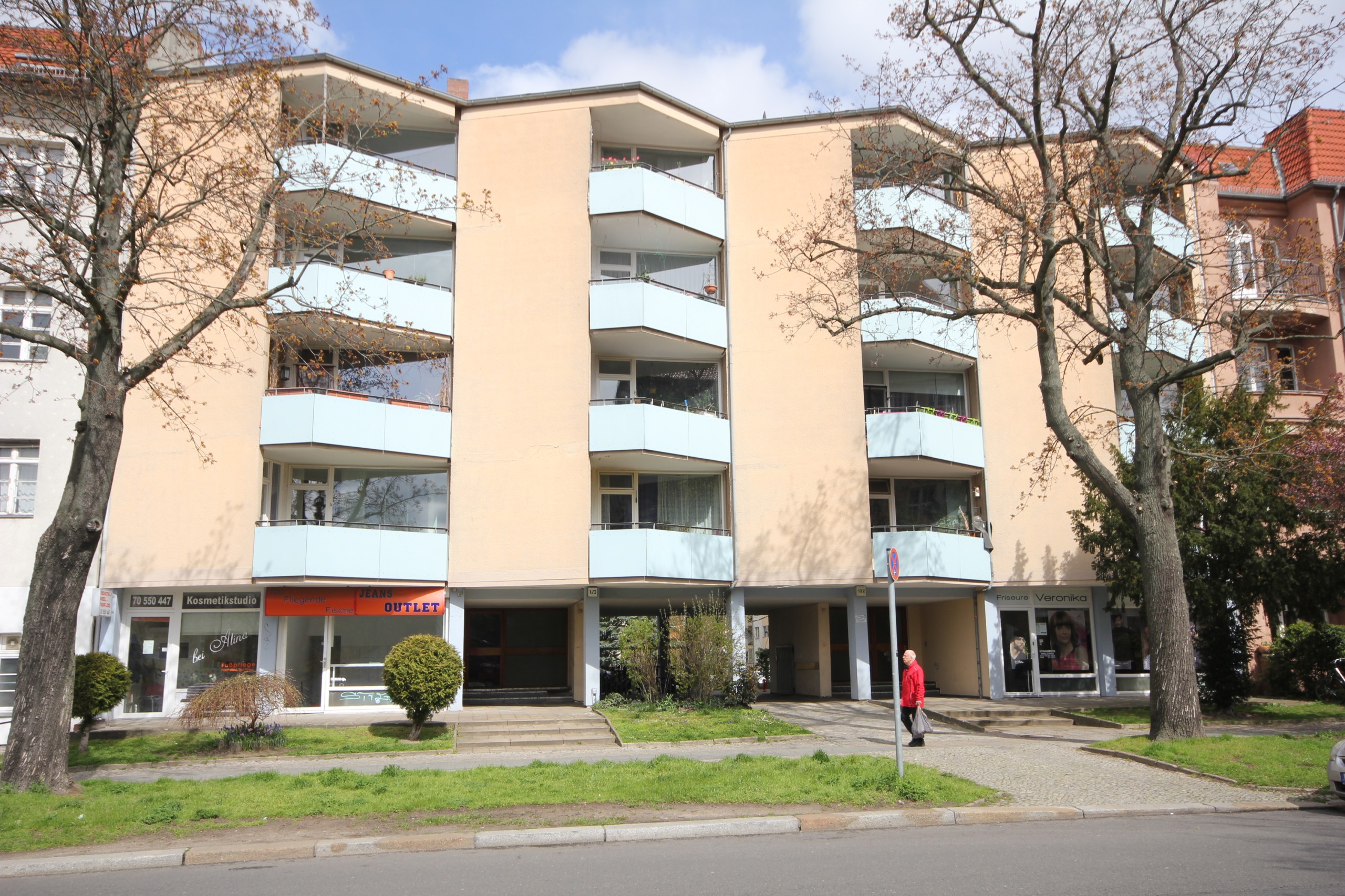 Sanierte 2-Zimmer-Wohnung in zentraler Lage von Tempelhof