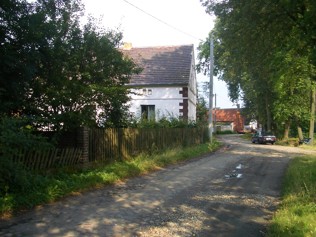 8 Resthof hinter der Deutsch-Polnischen Grenze