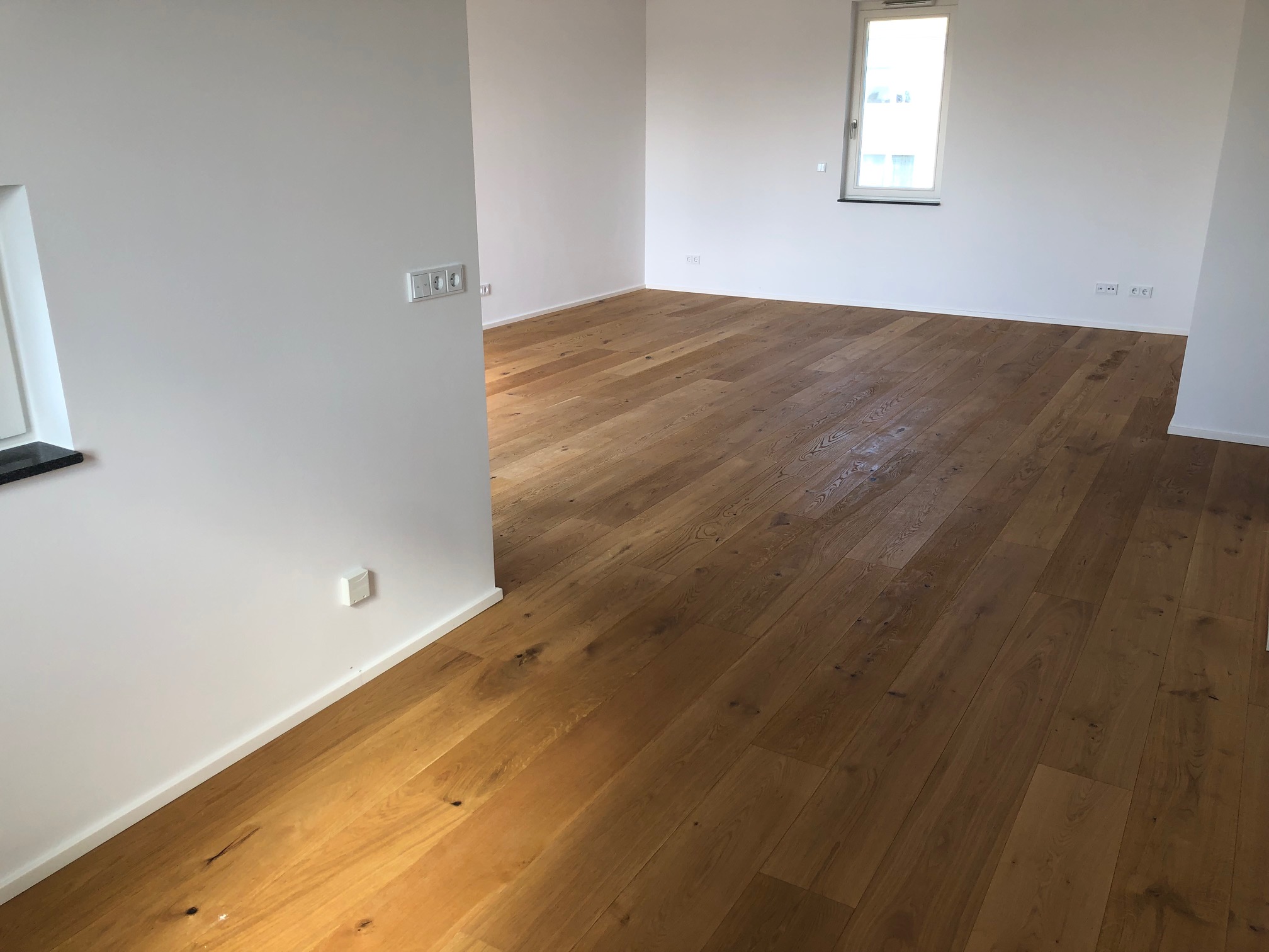 Ruhiges und lichtdurchflutetes Penthouse