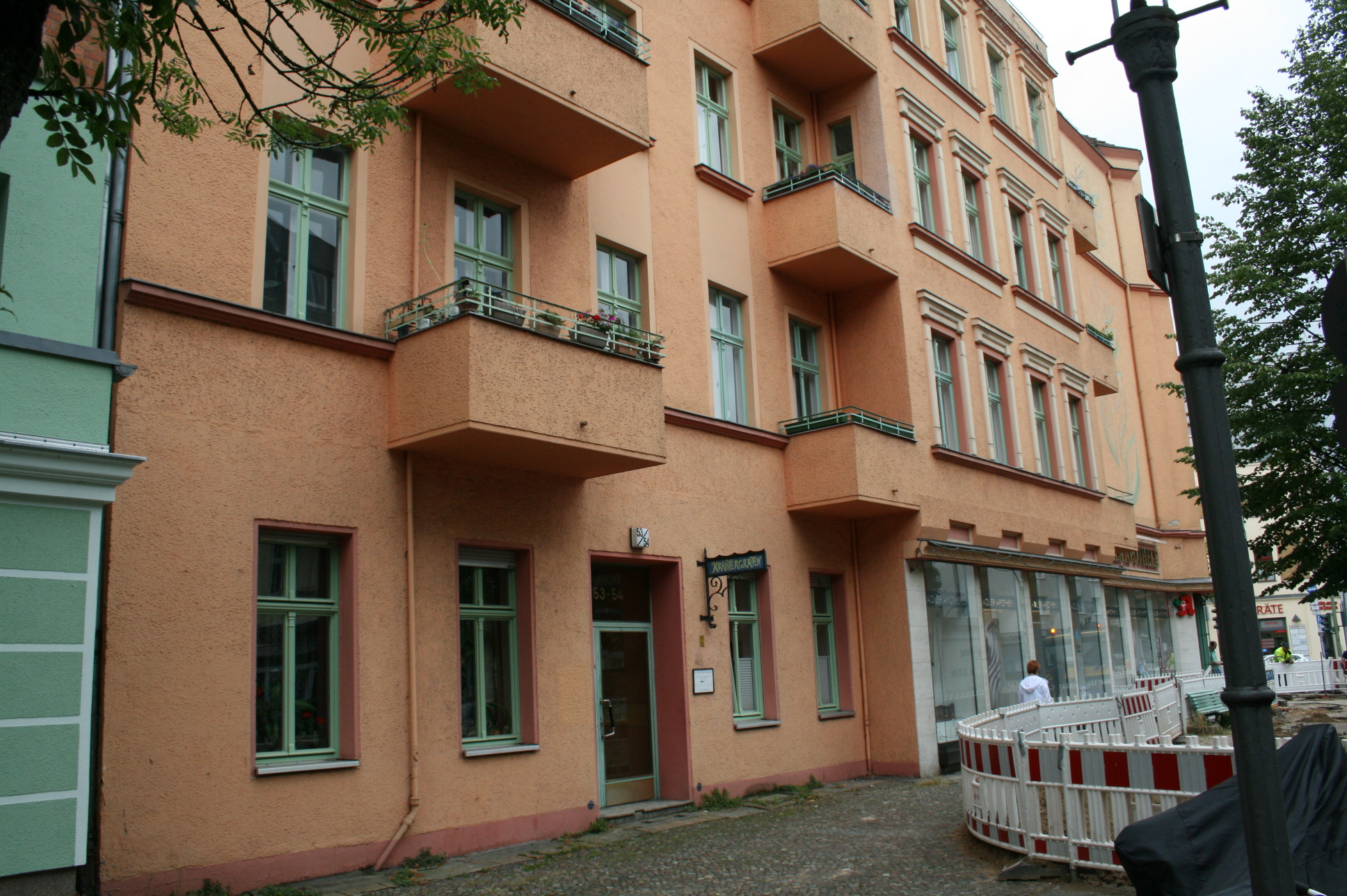 Wohn- & Geschäftshaus (Ärztehaus)