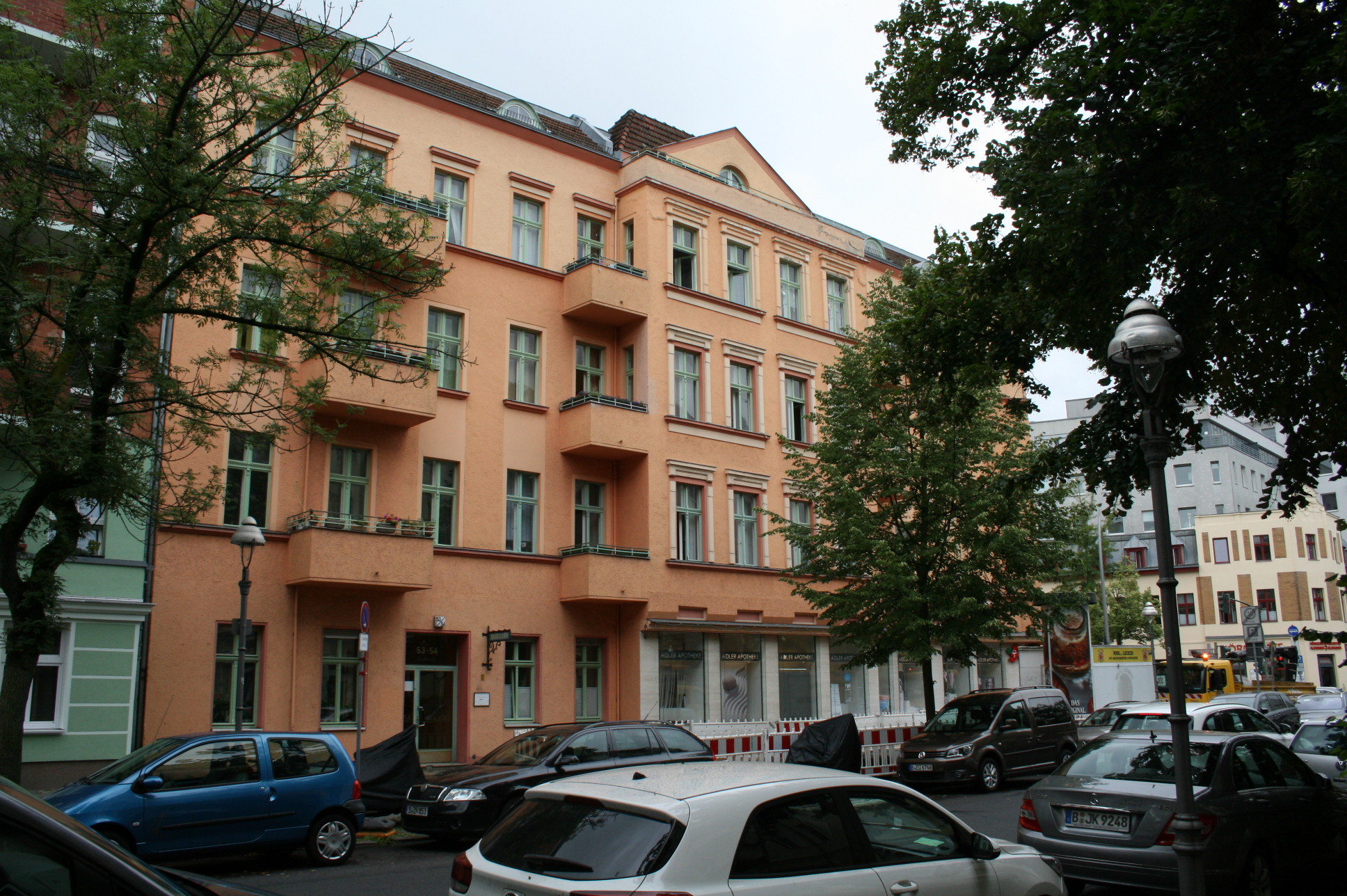 Wohn- & Geschäftshaus (Ärztehaus)