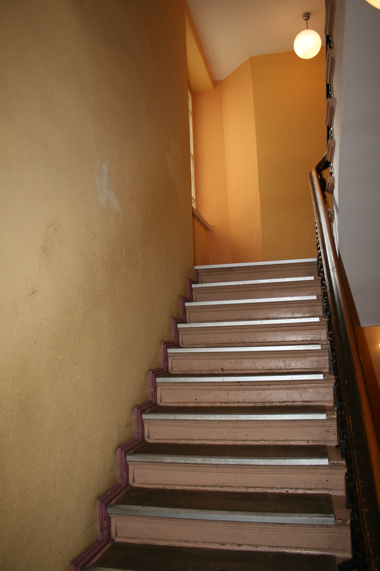 Wohn- & Geschäftshaus (Ärztehaus)