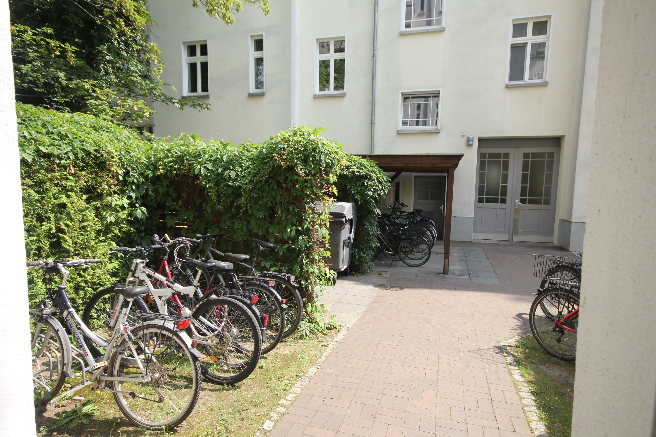 1-Zimmer Wohnung mit Balkon im Florakiez