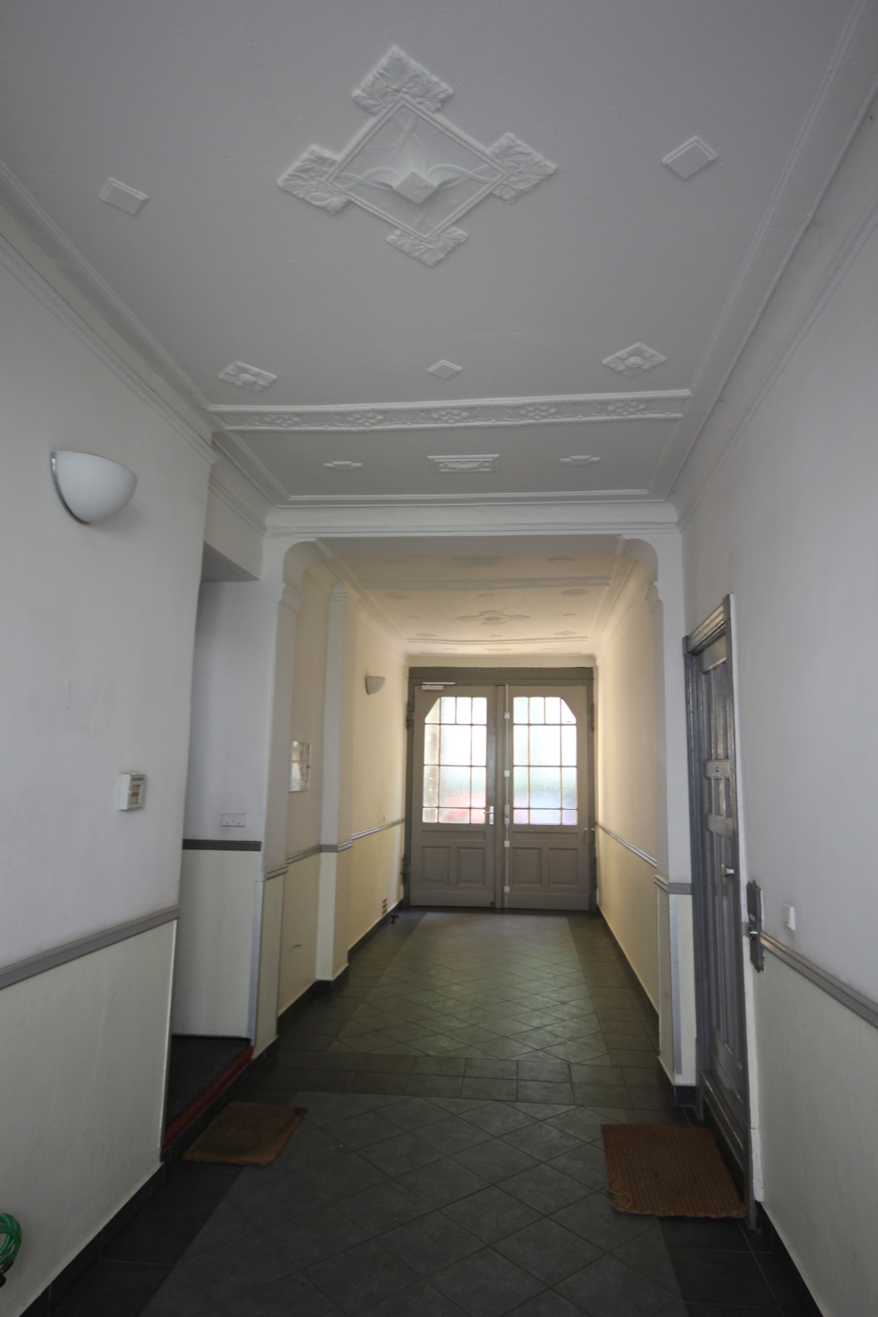 1-Zimmer Wohnung mit Balkon im Florakiez